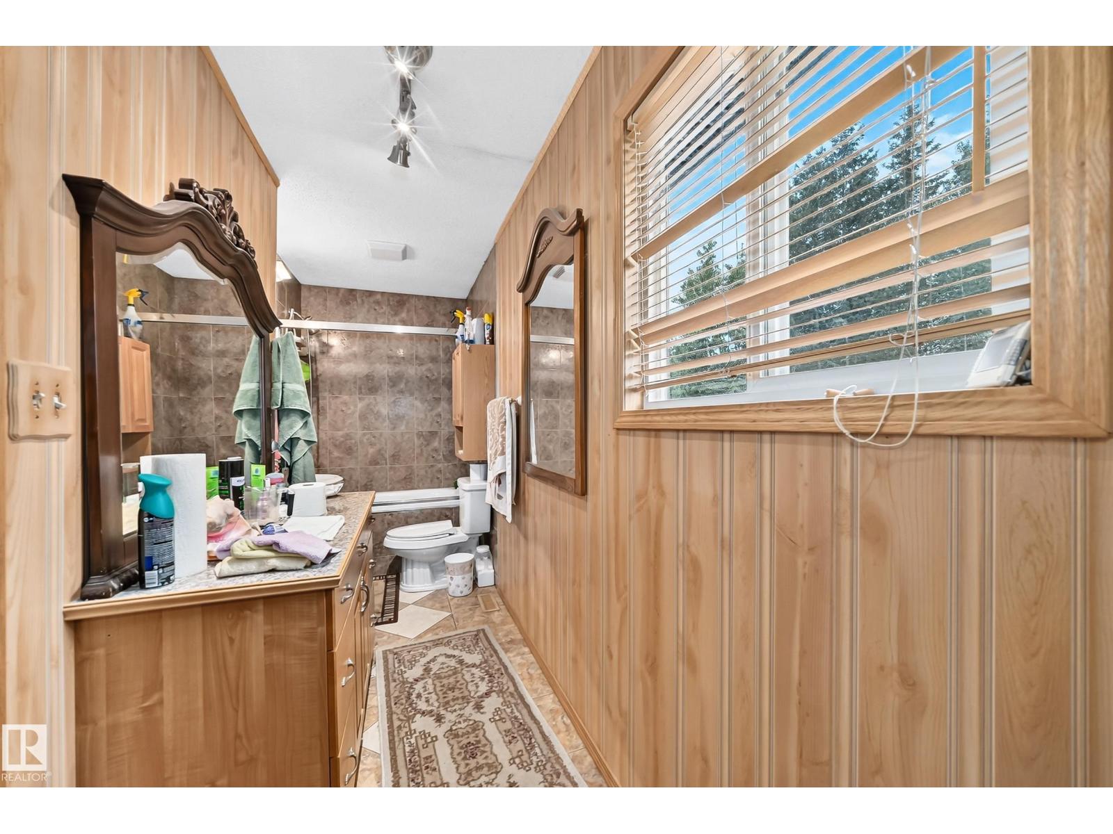 702 BLUE HERON DR - 34