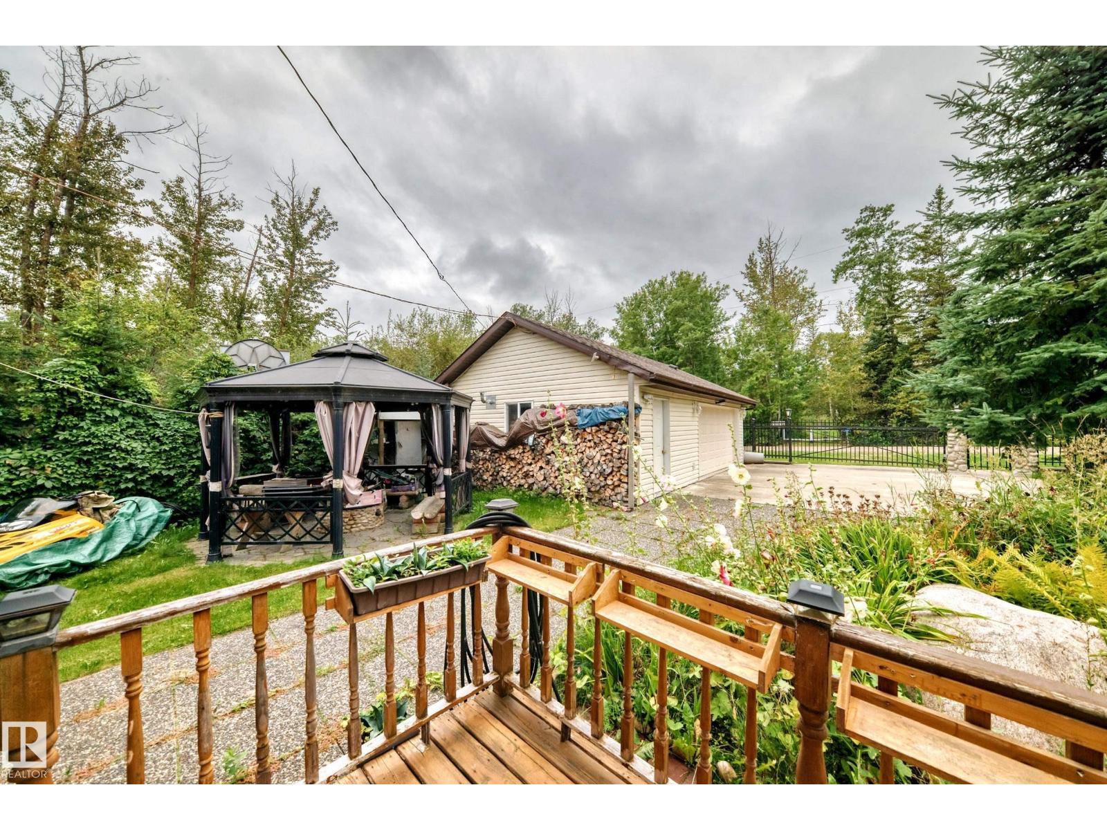 702 BLUE HERON DR - 53
