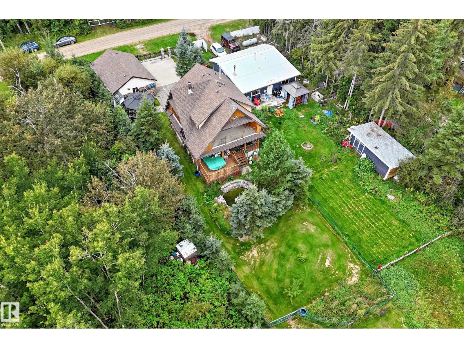 702 BLUE HERON DR - 61