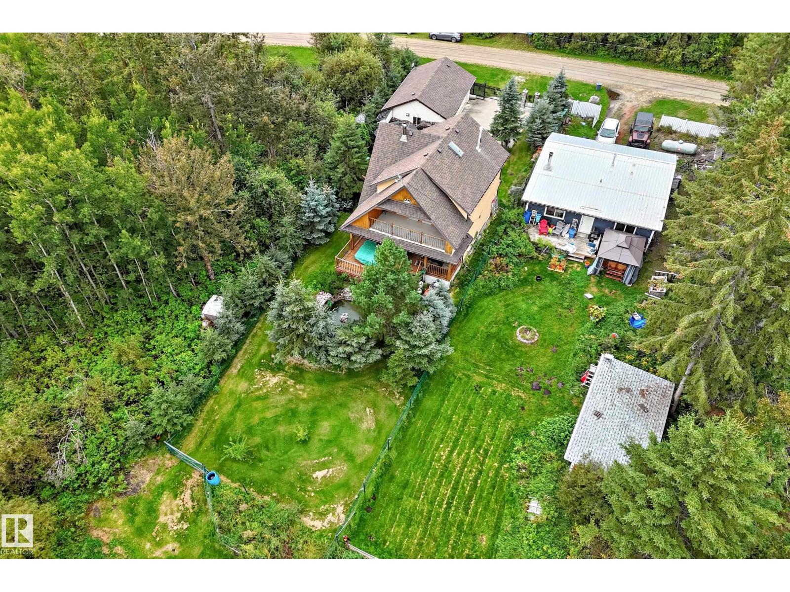 702 BLUE HERON DR - 62