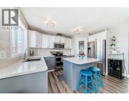 Pantry - 22 Moe Avenue Nw, Langdon, AB T0J1X2 Photo 7