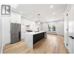 4 - 3rd Floor - 158 Dovercourt Road, Toronto, ON M6J3C4 Photo 8