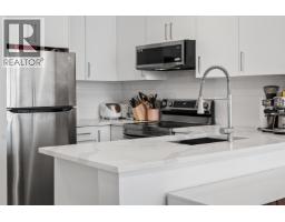 302 5818 Lincoln Street, Vancouver, BC V5R4P7 Photo 13