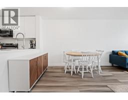 302 5818 Lincoln Street, Vancouver, BC V5R4P7 Photo 8