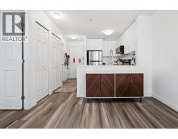 302 5818 Lincoln Street, Vancouver, BC V5R4P7 Photo 9
