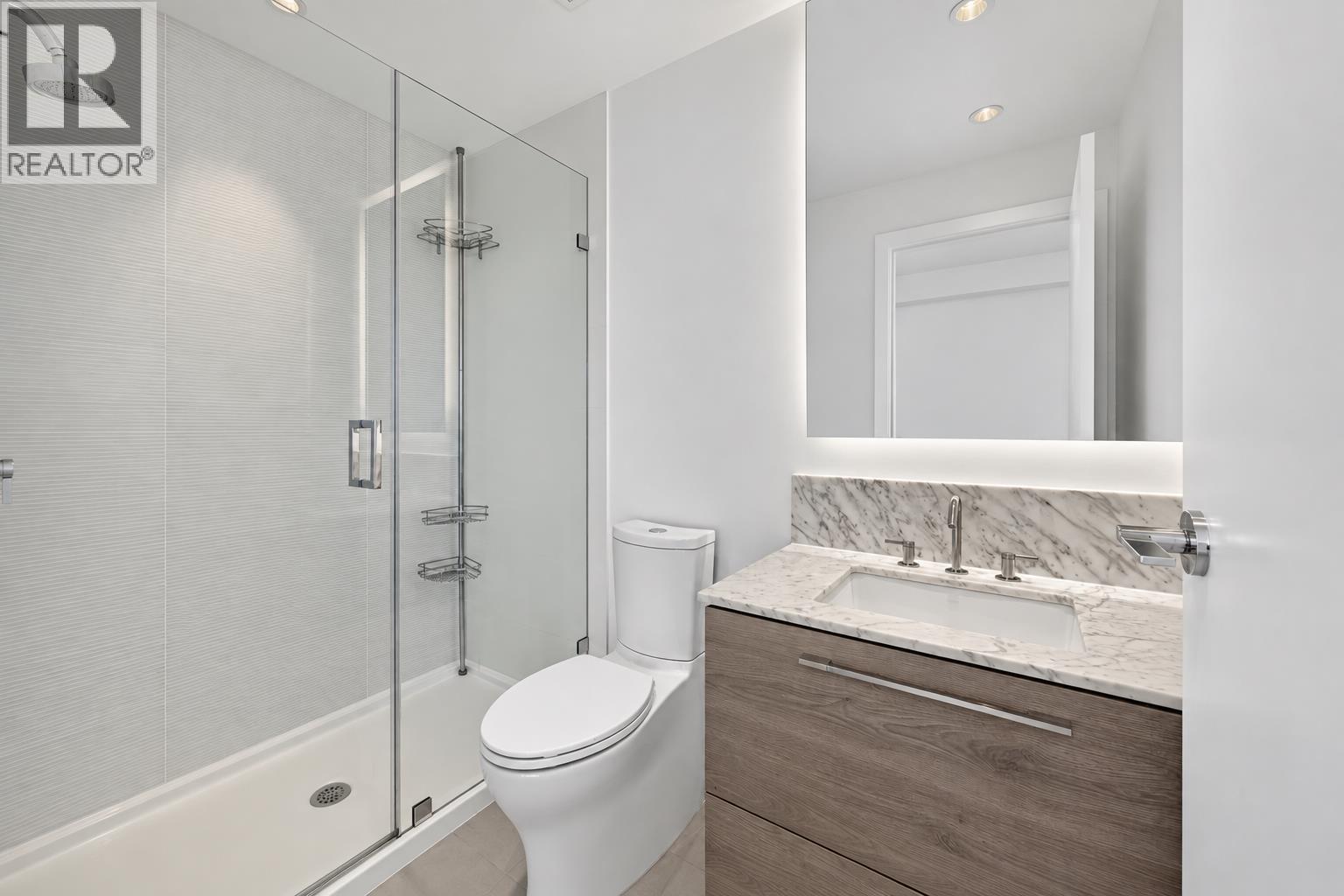 Photo of 2807 7388 KINGSWAY 17