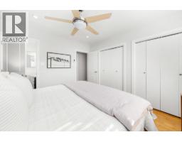 1147 Deep Cove Road, North Vancouver, BC V7G1S4 Photo 15