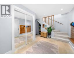 1147 Deep Cove Road, North Vancouver, BC V7G1S4 Photo 26