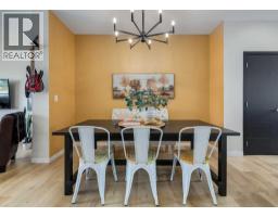 71 Seton Gardens SE - photo 8