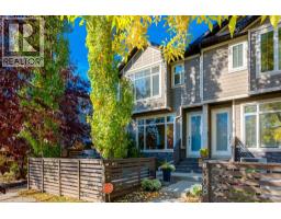 1, 306 12 Avenue NE - photo 1