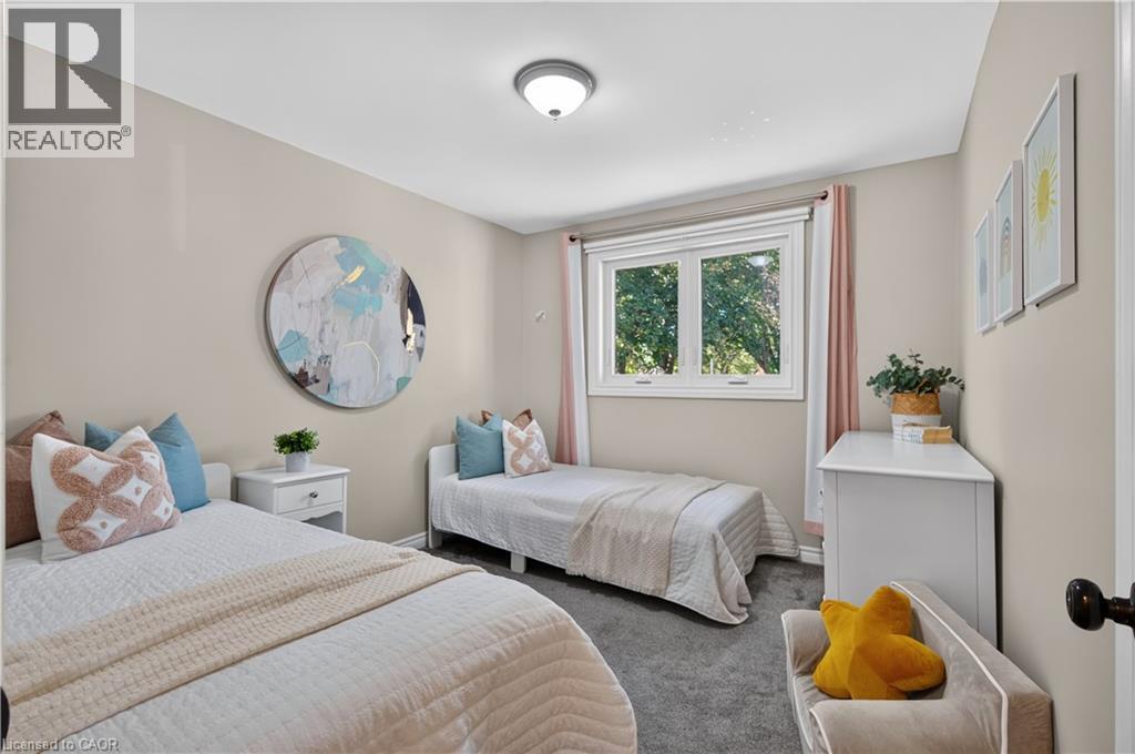 7 FERN Avenue - Image 25