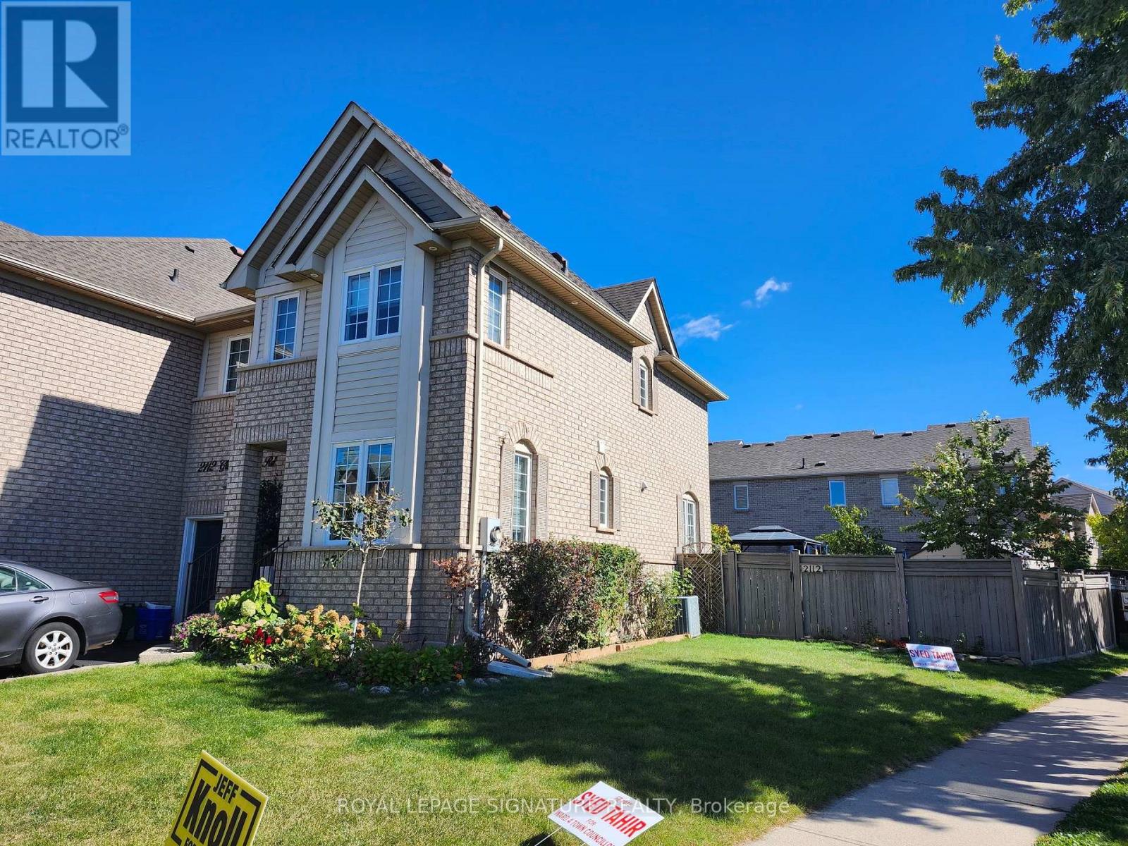 Photo of 2112 Glenhampton Road