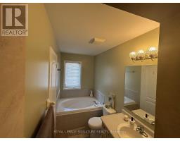 2112 Glenhampton Road, Oakville, ON L6M3X1 Photo 41