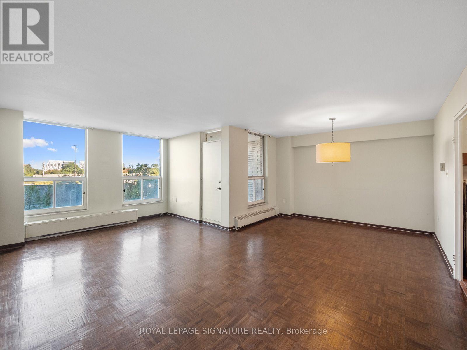 #404 130 NEPTUNE DRIVE - 1