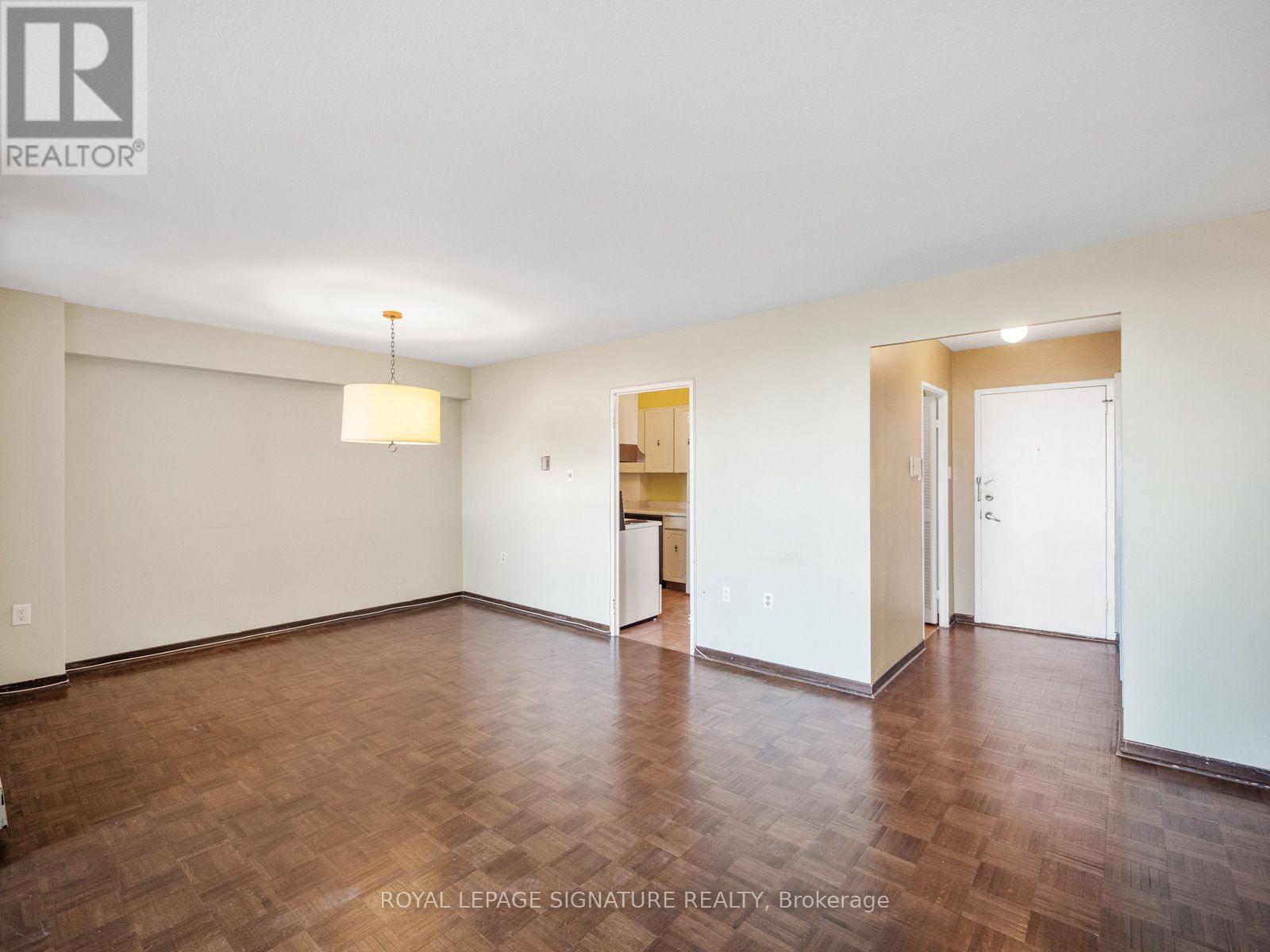 #404 130 NEPTUNE DRIVE - 6