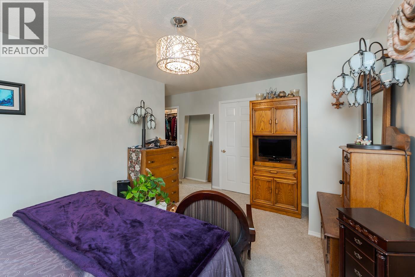 Photo 19 of 40 — 1772 6TH AVENUE · Prince George, BC