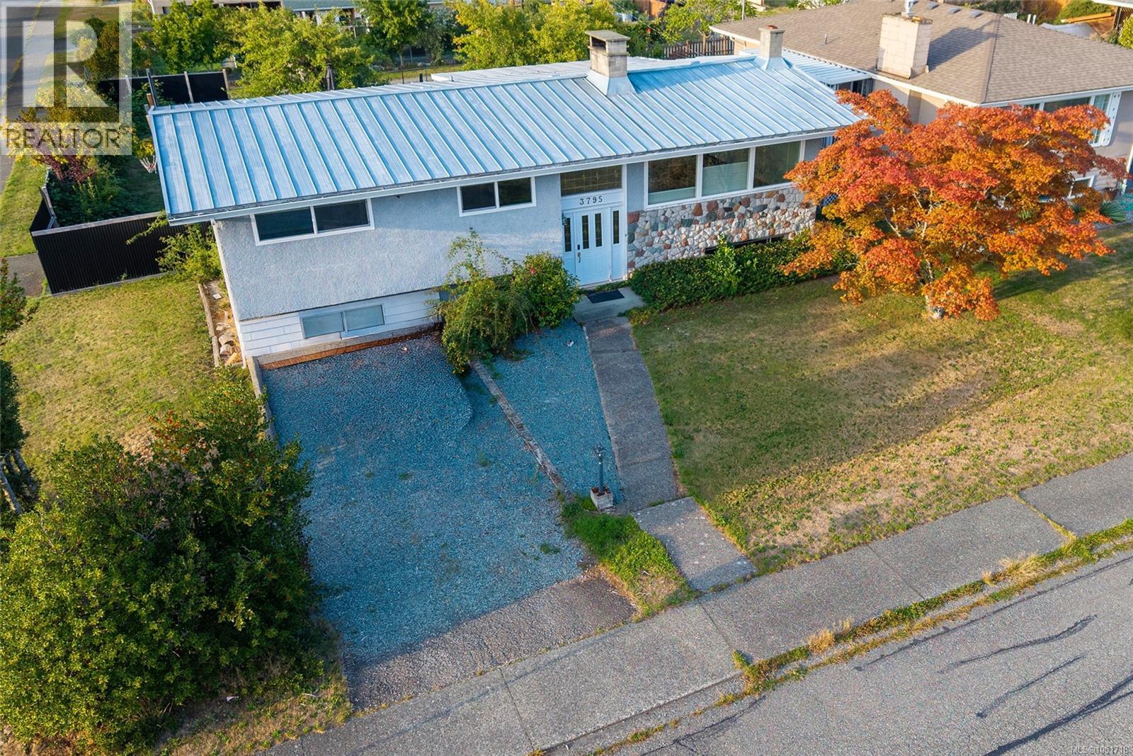 3795 Michigan Rd - 1