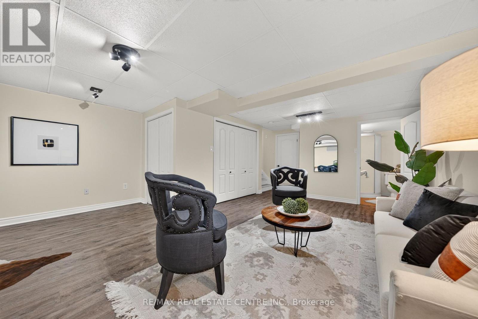 50 CALVIN COURT - Image 29