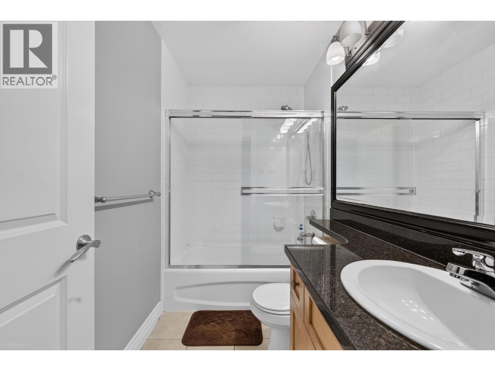 11 9051 BLUNDELL ROAD, Richmond - Image 1