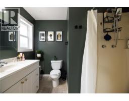 3945 Highland Park Crescent, Armstrong, BC V0E1B4 Photo 23