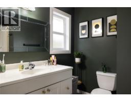 3945 Highland Park Crescent, Armstrong, BC V0E1B4 Photo 24