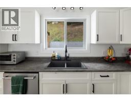3945 Highland Park Crescent, Armstrong, BC V0E1B4 Photo 17