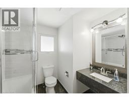 23 Heatherdale Place, 10th Line Shore, ON L9C6K7 Photo 19