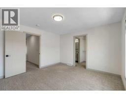 414 Corner Meadows Square NE - photo 15