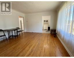 135 Dieppe Ave, Elliot Lake, ON P5A1H6 Photo 10