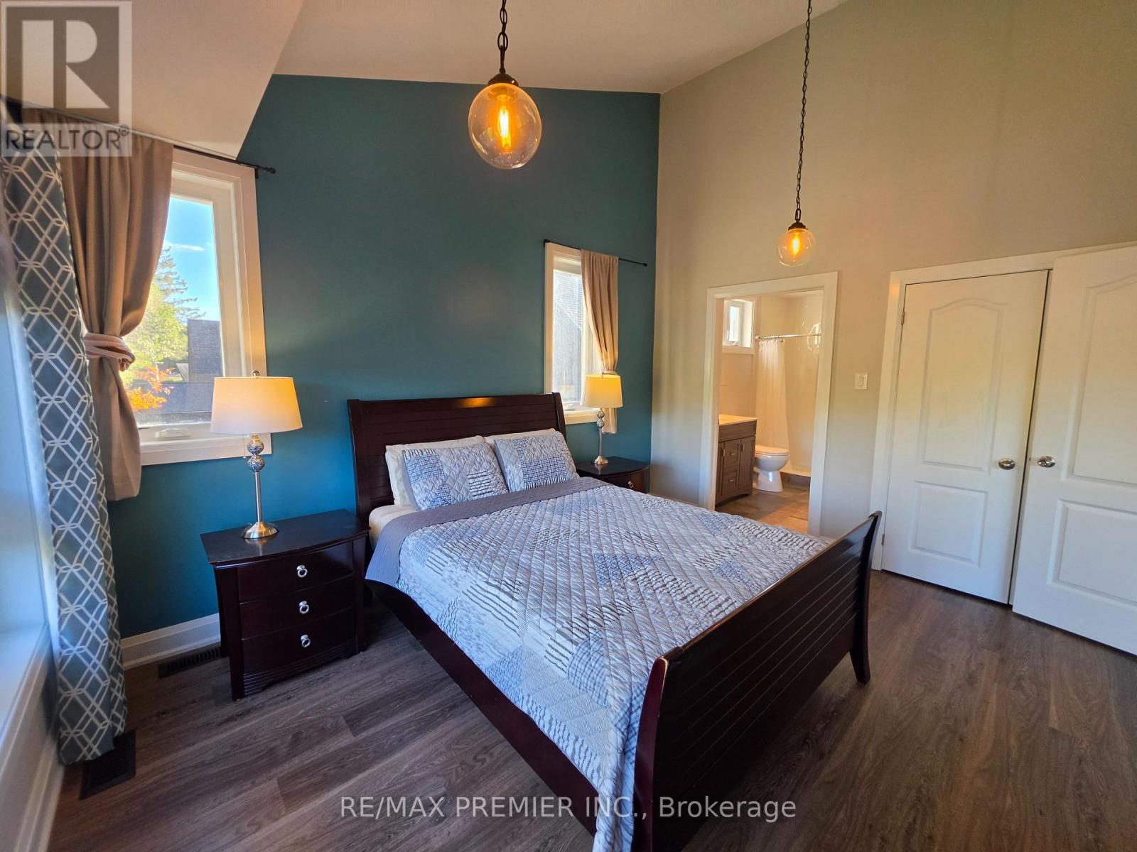 1651 Peninsula Point Road, Severn, ON photo 32