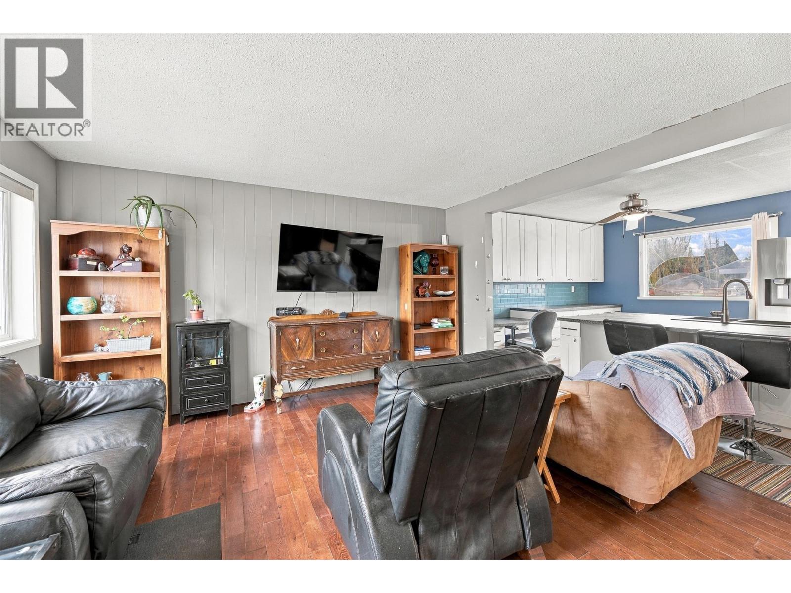1495 Cornwall Road - 7