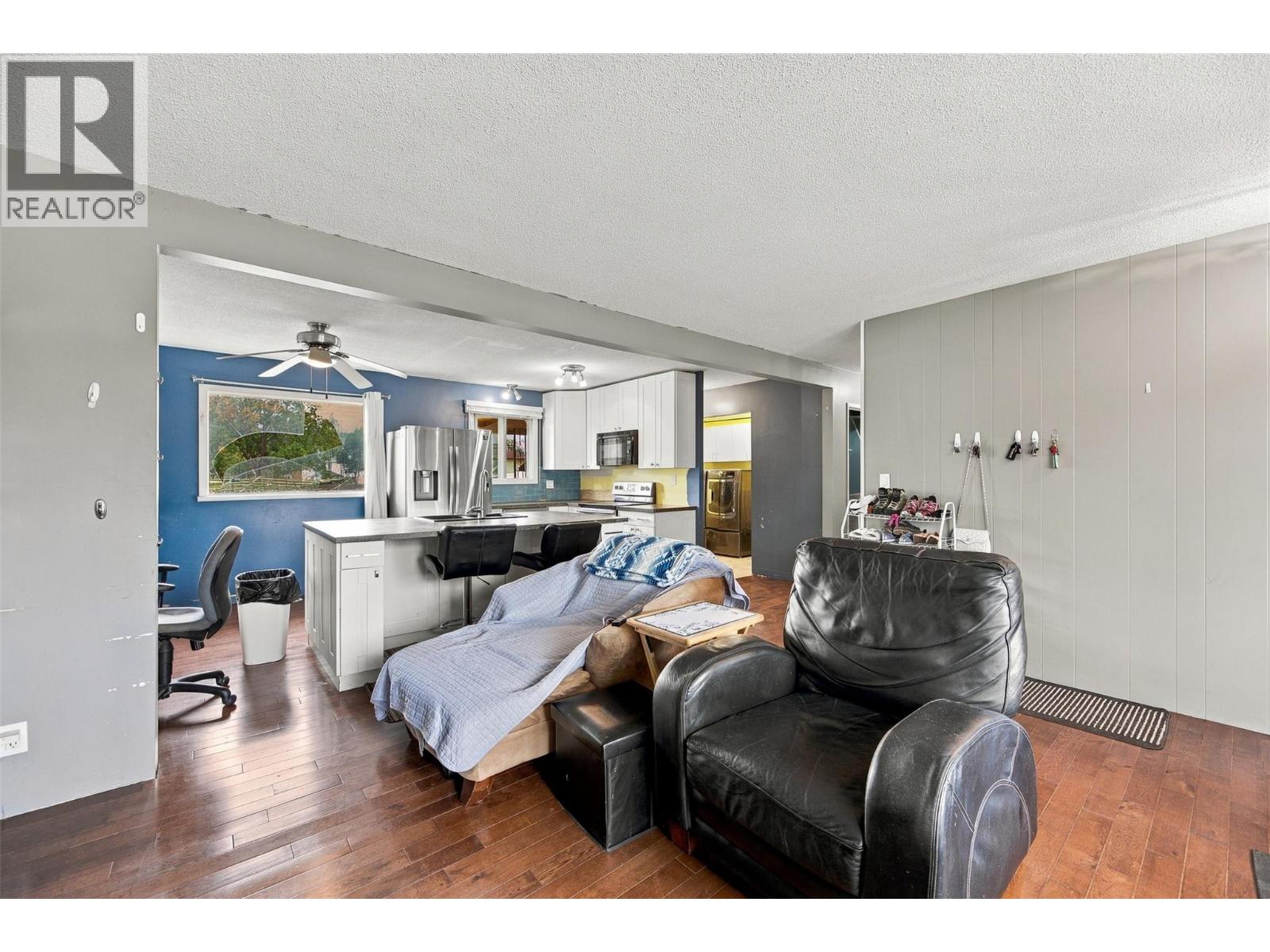 1495 Cornwall Road - 9
