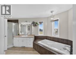 8715 114 Avenue, Fort St  John, BC V1J0C3 Photo 25