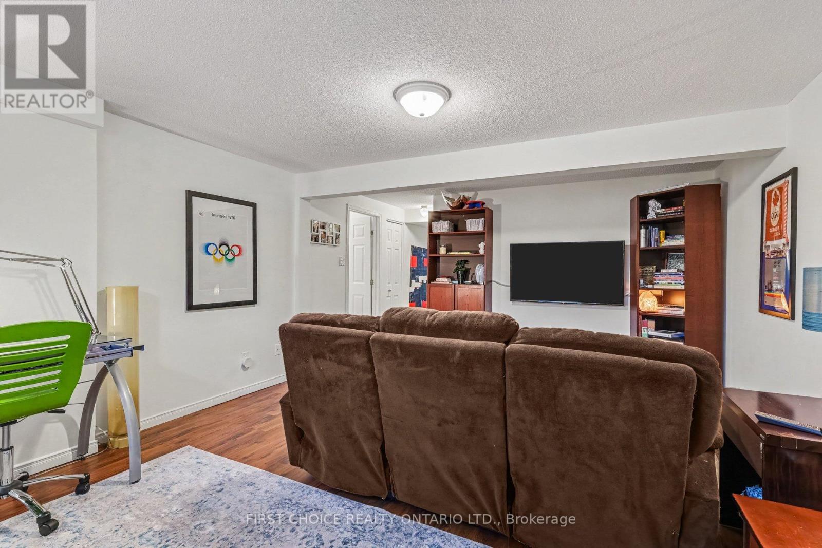 3412 DESCOTES CIRCLE - 24