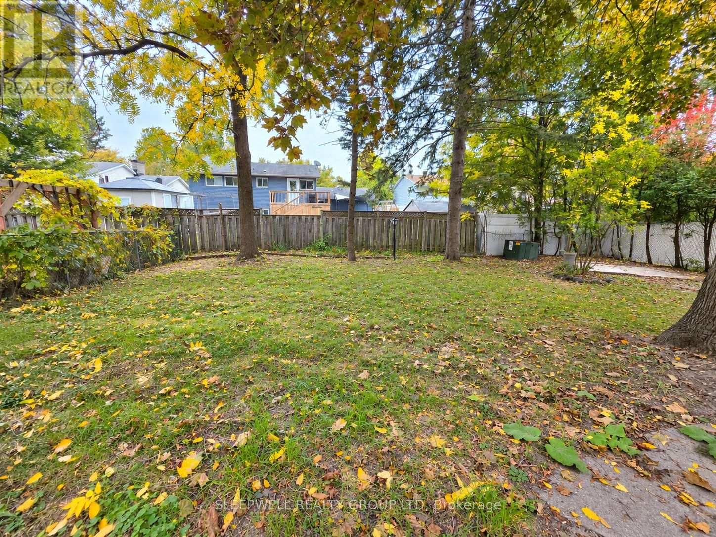 B - 16 BANNER ROAD, Ottawa — photo 12