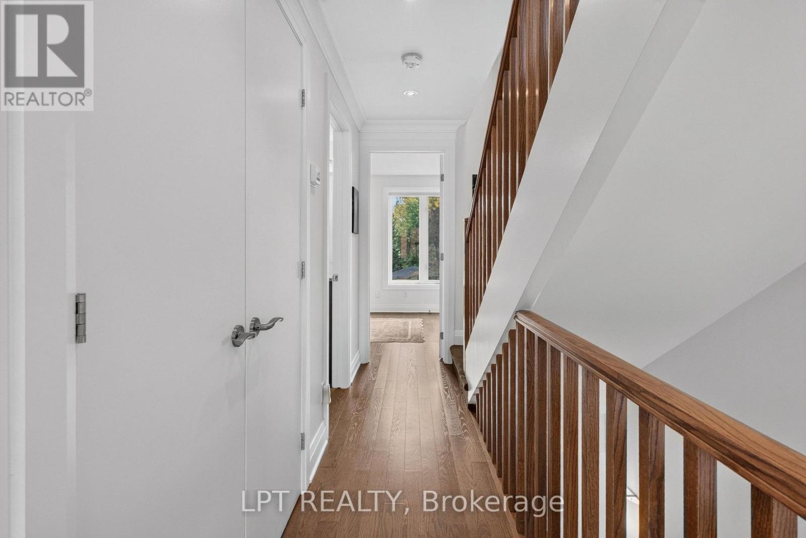 348 RAVENHILL AVENUE E - Image 25