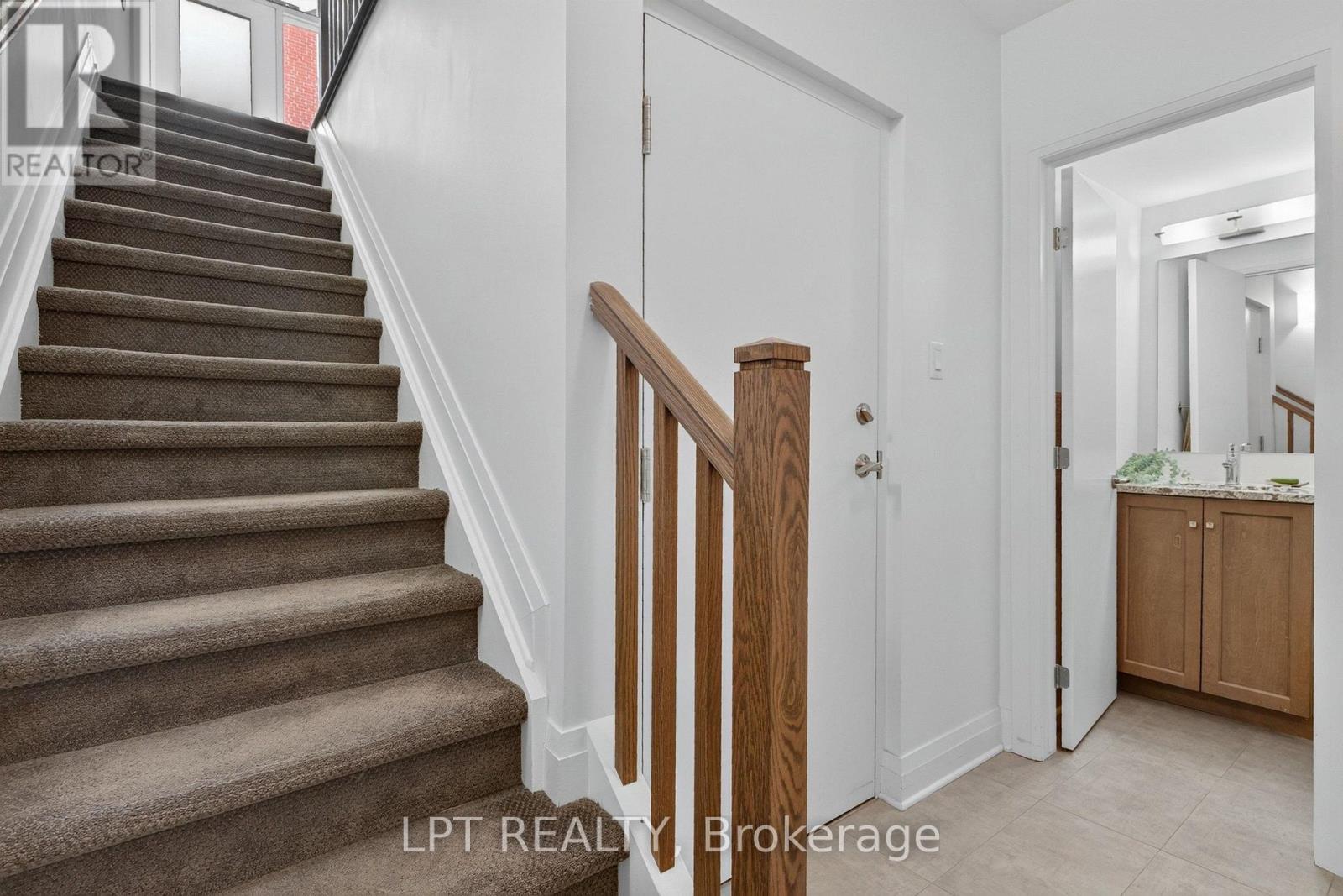 348 RAVENHILL AVENUE E - Image 36