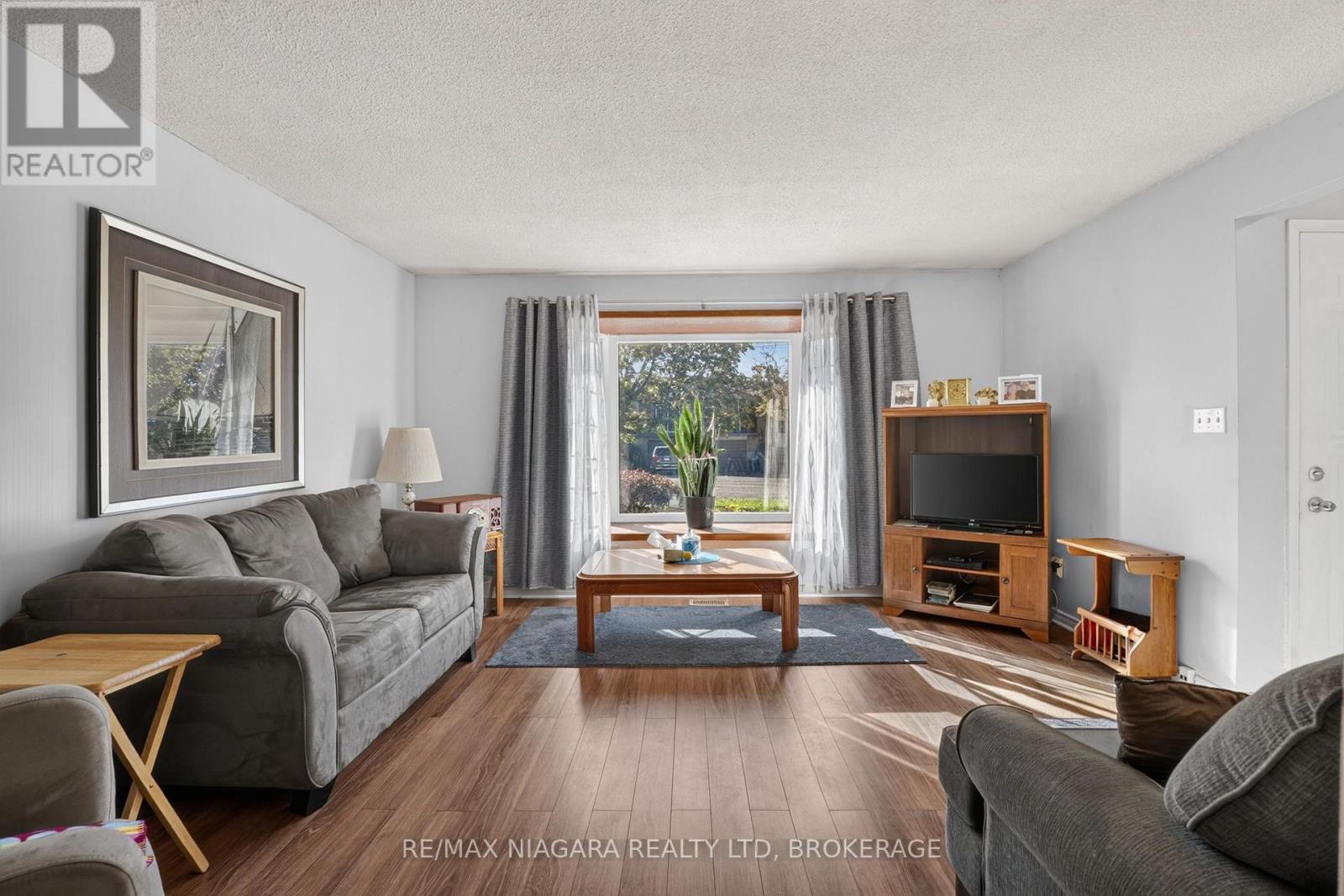 45 GREEN MAPLE DRIVE - 6