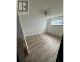 437 Lawrence Avenue W, Toronto, ON M5M1C3 Photo 11