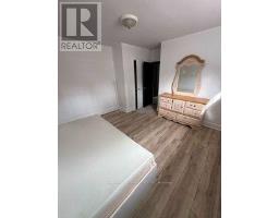 437 Lawrence Avenue W, Toronto, ON M5M1C3 Photo 16