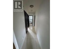437 Lawrence Avenue W, Toronto, ON M5M1C3 Photo 9