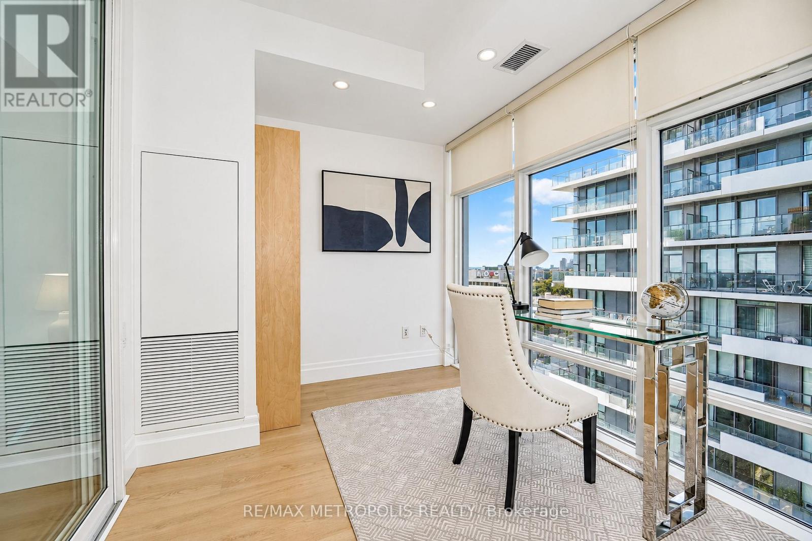 3709- 2191 Yonge Street, Toronto, ON photo 19
