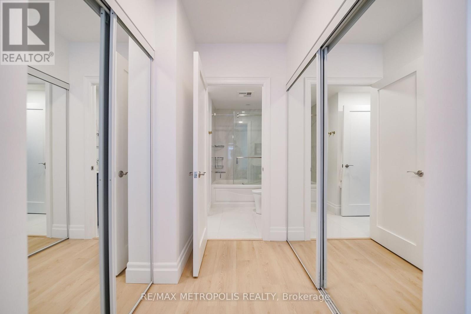 3709- 2191 Yonge Street, Toronto, ON photo 24