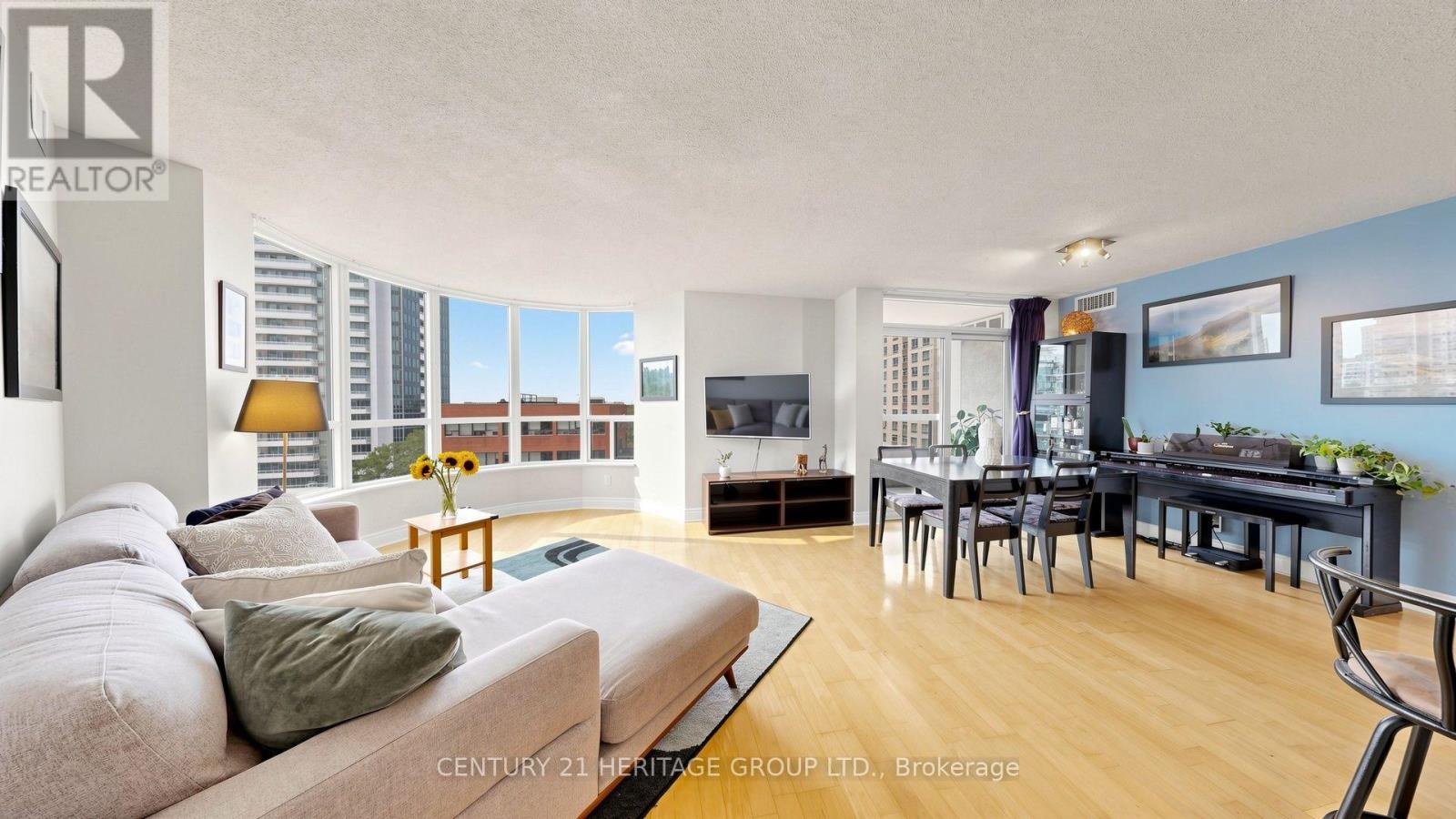 #602 5 NORTHTOWN WAY - 13
