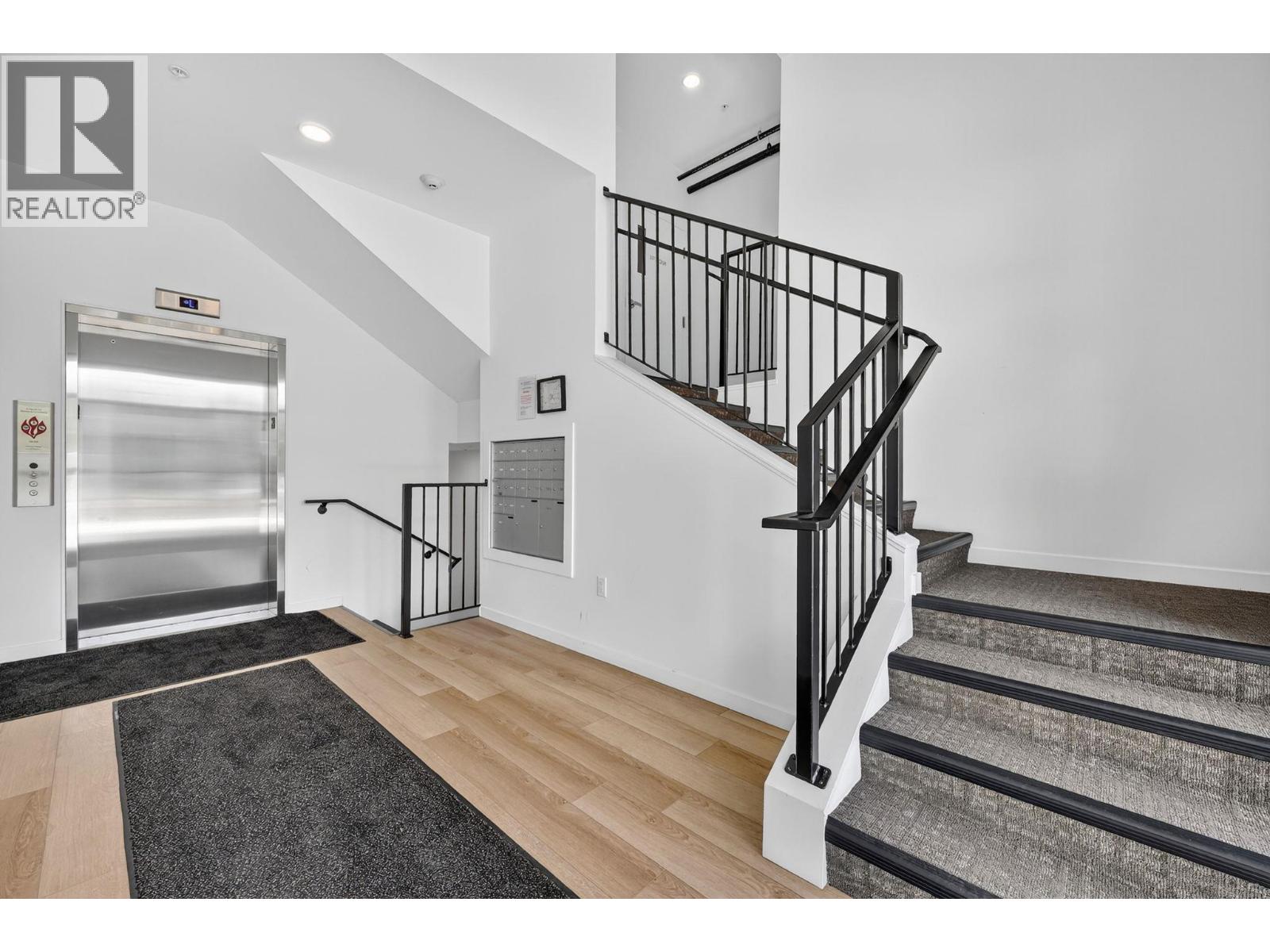 2627 Gore Street Unit# 303, Kelowna