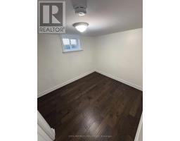 Bsmt - 68 Marlin Court, Newmarket, ON L3Y2W8 Photo 10