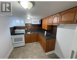 Bsmt - 68 Marlin Court, Newmarket, ON L3Y2W8 Photo 7