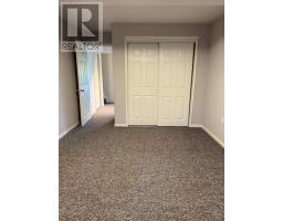 132 Brown Wood Drive, Barrie, ON L4M6M8 Photo 12