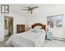102, 6102 Valleyview Park SE - photo 11