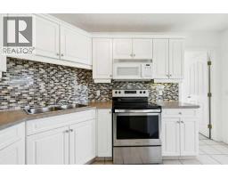 102, 6102 Valleyview Park SE - photo 6